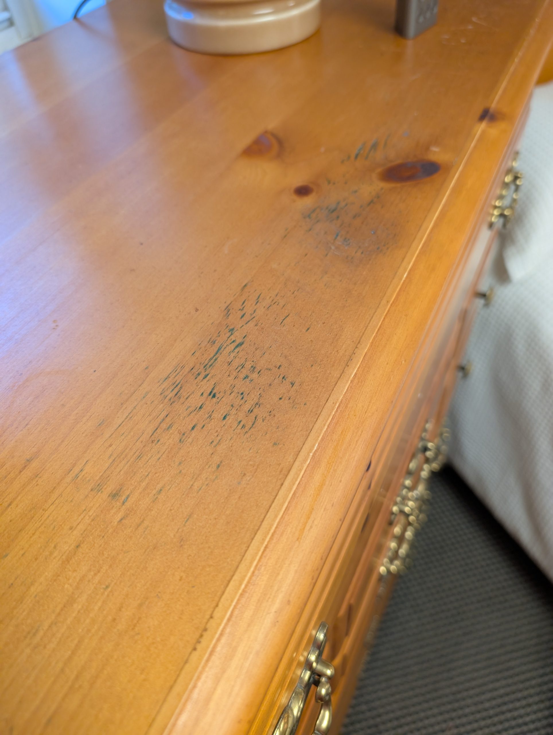 Queen Size Pine Bedroom Set - Image 6