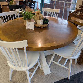 Two-Tone Round Table with 4 Chairs