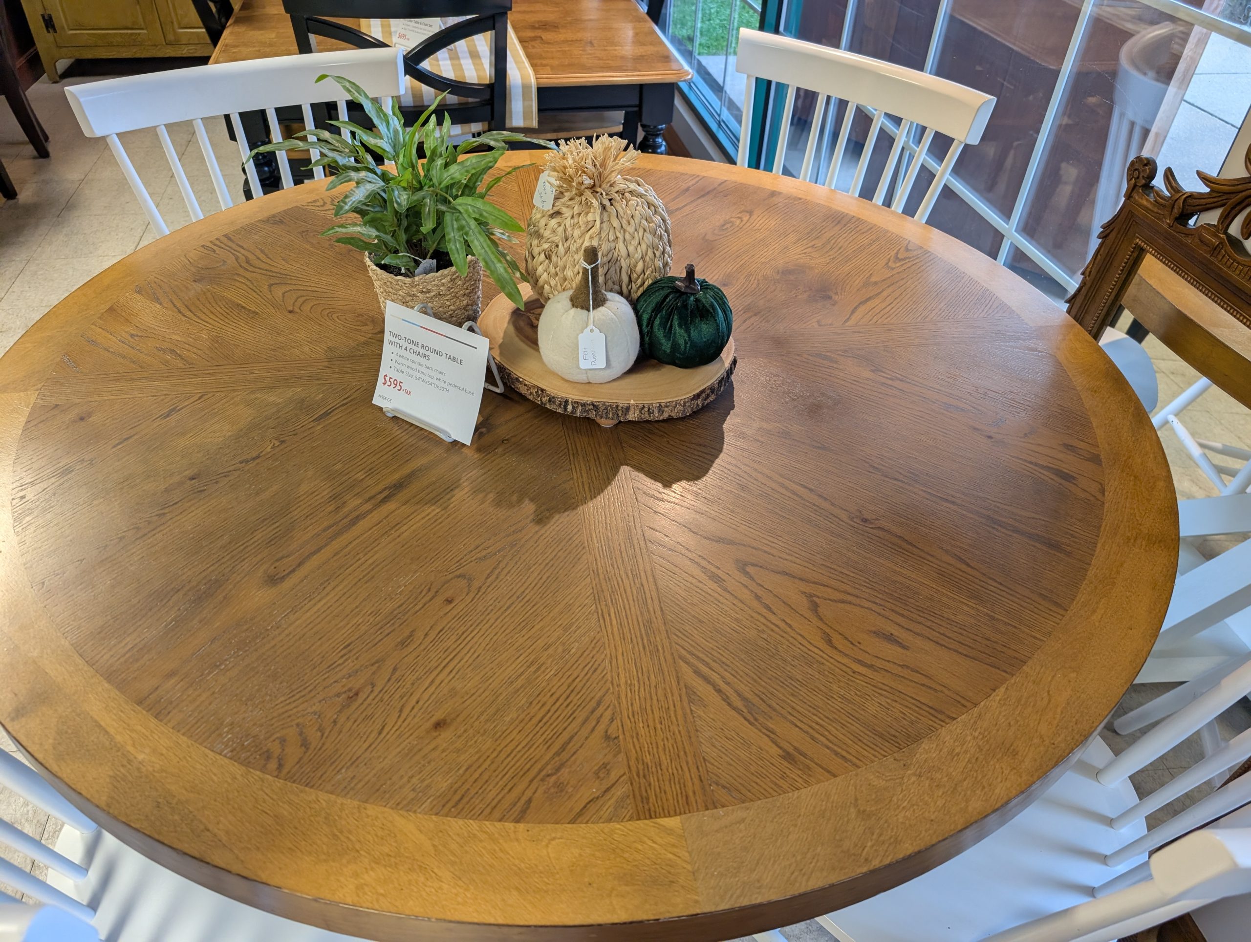Two-Tone Round Table with 4 Chairs - Image 2
