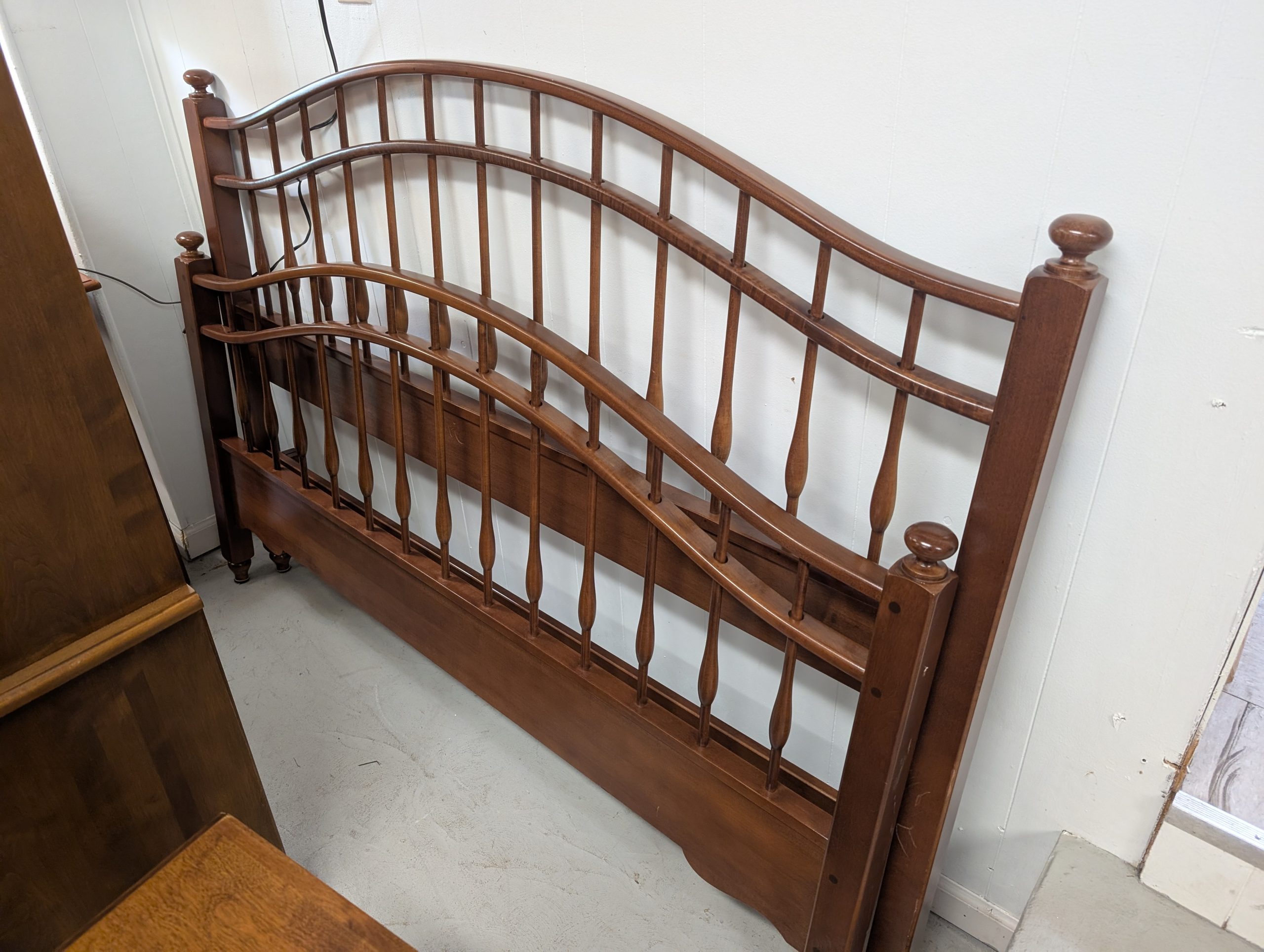 Cherry Queen Size Bed