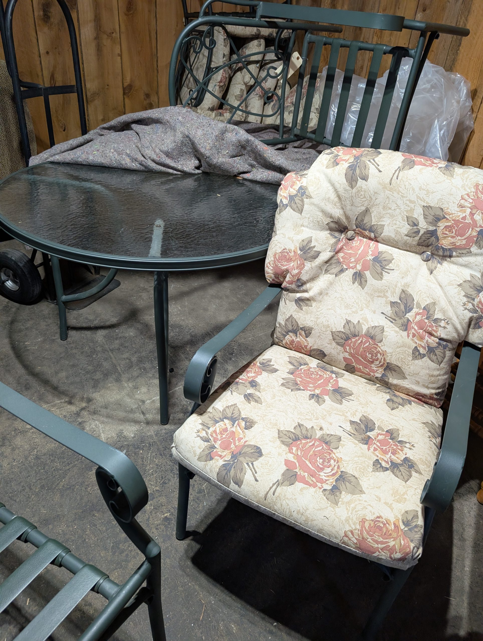 Patio Table w/ 6 Chairs - Image 2
