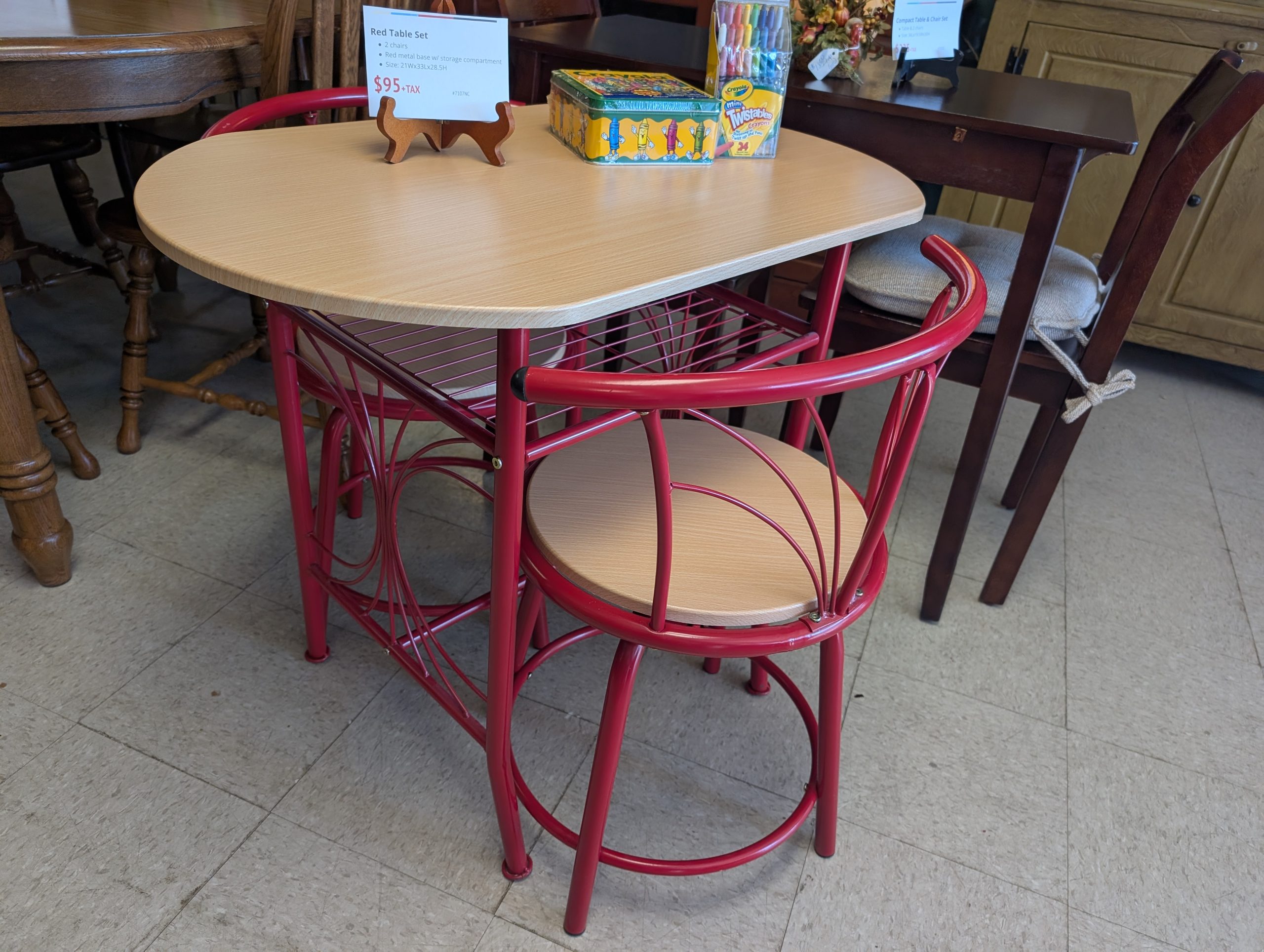 Small Scale Red Table Set